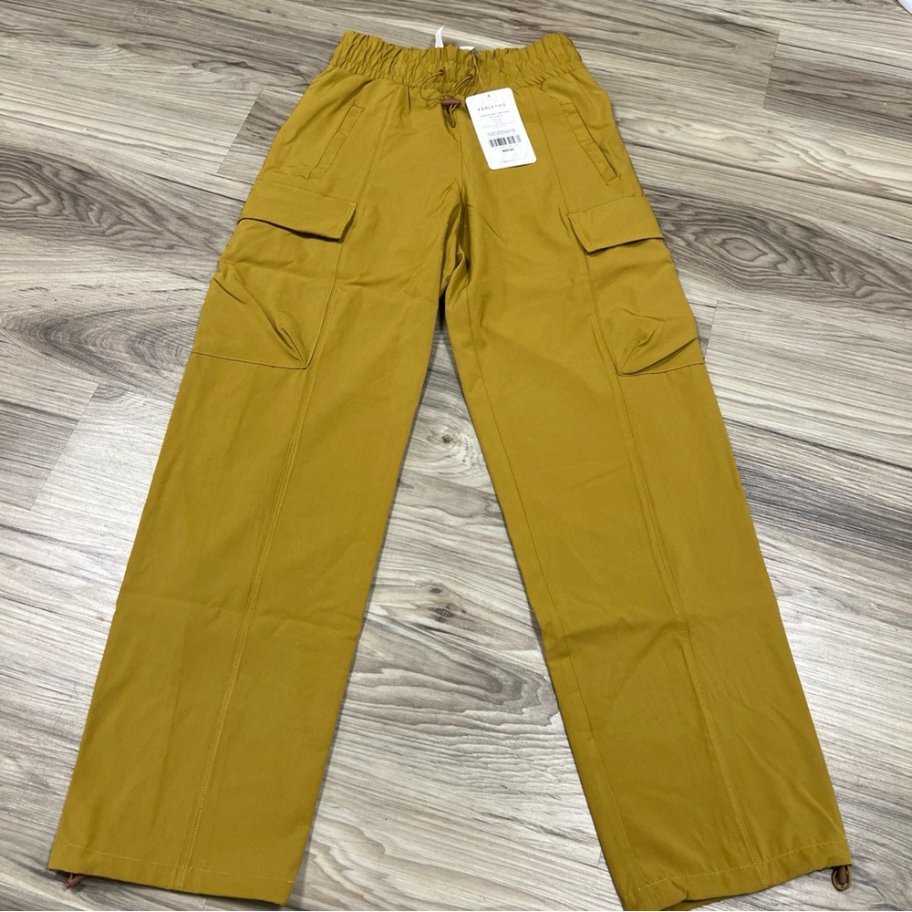 Fabletics Ochre Wide-Leg Cargo Pants
